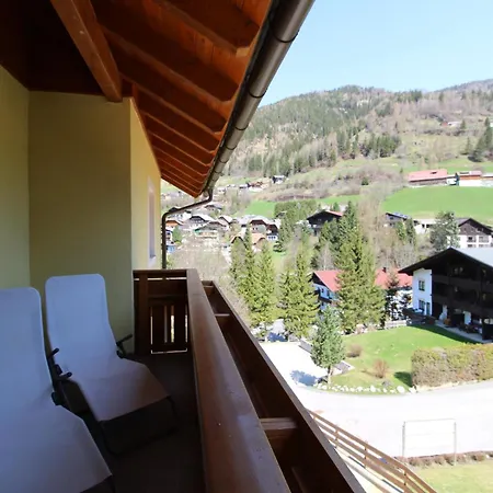 Martina - Next To The Slopes Apartment Bad Kleinkirchheim